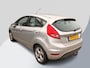 Ford Fiesta 1.25 Titanium 82pk Airco | 5 deurs | Trekhaak | Metaal lak | Nieuwe Distributie riem | Dealer onderhouden