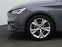 SEAT Leon 1.0 TSI 110 pk FR | Panoramadak | Stuur-/stoelverwarming | Achteruitrijcamera | Adaptive Cruise