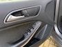 Mercedes-Benz A-klasse 180 Ambition / Parkeersensoren / Panoramadak / Bluetooth / Navi