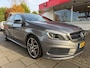 Mercedes-Benz A-klasse 180 Ambition / Parkeersensoren / Panoramadak / Bluetooth / Navi