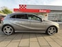 Mercedes-Benz A-klasse 180 Ambition / Parkeersensoren / Panoramadak / Bluetooth / Navi