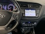 Hyundai i20 1.2 HP i-Motion NAVIGATIE | ACHTERUITRIJCAMERA | PARKEERSENSOREN ACHTER