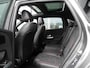 Mercedes-Benz B-klasse 200 Business Solution AMG | Automaat | Panorama dak | Achteruitrijcamera | Keyless entry en start | Sfeerverlichting | Led verlichting | AMG styling | 160PK | Stoelverwarming