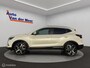 Nissan Qashqai 1.3 DIG-T Tekna + / Automaat / Leer / Luxe