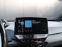 Volkswagen ID.3 First 58 kWh | PDC | CRUISE | NAVI | APPLE CARPLAY | STOEL/STUURVERW. |