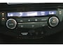 Nissan Qashqai 1.6 163pk Acenta | Trekhaak | Navigatie | Stoelverwarming | Climate Control | Parkeer Camera | PDC V+A | LMV 17 Inch