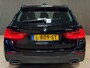 BMW 5-Serie Touring 540i M xDrive High Executive AUT. PANORAMADAK HEAD-UP NAVIGATIE CAMERA STOELVERWARMING LEDER SFEERVERLICHTING