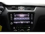 Skoda Octavia Combi 1.0 TSI Greentech Business Edition Navigatie | Trekhaak | Cruise Control | Stoelverwarming