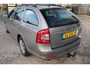 Skoda Octavia Combi 1.2 TSI Airco, Cruise control, Elektrische ramen V, Mistlampen, Armsteun voor, Centrale deurvergrendeling