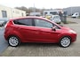 Ford Fiesta 1.0 EcoBoost Titanium AUTOMAAT Navigatie/Bluetooth/Voorruitverwarming/Cruise control/Climate control/Licht metalen velgen/Privacy glas