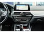 BMW 5-Serie 520i M-Sport I NL Auto I NAP I Led I Memory I Comfortstoel I Sfeerverlichting I CarPlay I Camera I Vol leder
