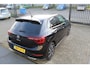 Volkswagen Polo 1.0 TSI 2x R-Line Automaat Navigatie/Virtual cockpit/Adaptive cruise control/Achteruitrijcamera/Parkeersensoren rondom/Apple carplay/Stoelverwarming/LED grill/IQ.light/Climate control/Draadloze telefoonlader/DAB/17''Lichtmetalen velgen