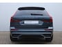 Volvo XC60 T6 Plug-in hybrid AWD Ultra Black Edition | Bowers & Wilkins Premium Audio| Luchtvering | 22" Lichtmetalen velgen | Google infotainment | Stoelverwarming | Stoelventilatie | 360° Parkeercamera | Parkeersensoren voor + achter | Parkeerverwarming