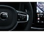 Volvo XC60 T6 Plug-in hybrid AWD Ultra Black Edition | Bowers & Wilkins Premium Audio| Luchtvering | 22" Lichtmetalen velgen | Google infotainment | Stoelverwarming | Stoelventilatie | 360° Parkeercamera | Parkeersensoren voor + achter | Parkeerverwarming
