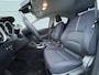 Mazda 2 1.5 Skyactiv-G Luxury | PDC | Navi | Stoel&Stuurverwarming |