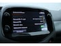 Toyota Aygo 1.0 VVT-i x-play | Achteruitrijcamera | Apple Carplay | Android Auto | Airco | Elektrisch bedienbare ramen | Centrale deurvergrendeling | Parkeersensoren | LED dagrijverlichting