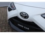 Toyota Aygo 1.0 VVT-i x-play | Achteruitrijcamera | Apple Carplay | Android Auto | Airco | Elektrisch bedienbare ramen | Centrale deurvergrendeling | Parkeersensoren | LED dagrijverlichting