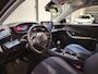 Peugeot 2008 1.2 PureTech Blue Lease Allure - Stoelverwarming - Apple carplay/Android Auto - Achteruitrijcamera
