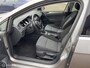 Volkswagen Golf 1.2 TSI Trendline NL auto dealer onderhouden