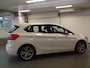 BMW 2-Serie Active Tourer 225xe iPerformance eDrive Edition Navigatie, Clima controle, Cruise controle, Elek stoelen, Stoelverwarming, Head up display, Lederen bekleding, Pdc V/A, Xenon, Lm velgen 18'', Full options, Nederlandse auto!! Bovag afleverpakket 695,-