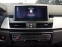 BMW 2-Serie Active Tourer 225xe iPerformance eDrive Ed, Automaat Navi, Clima en Cruise contr, Elek stoelen, Stoelverw, Head up display, Lederen bekleding, Pdc V/A, Xenon, Lm velgen 18'', Full options, Nederlandse auto!! Bovag afleverpakket 695,-