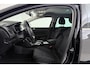 Renault Megane 1.2 TCe Zen | Org NL | Navigatie | PDC | Cruise Control | Climate Control | 17" Velgen |