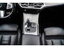 BMW 3-Serie 330i High Executive Edition | M-pakket | Camera | Headup | BMW LED