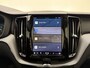Volvo XC60 T6 Plug-in hybrid AWD Ultimate Dark / 20 '' Velgen / Head-up Display / Blis / Semi elektrisch trekhaak /