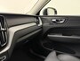 Volvo XC60 T6 Plug-in hybrid AWD Ultimate Dark / 20 '' Velgen / Head-up Display / Blis / Semi elektrisch trekhaak /