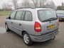 Opel Zafira 1.8-16V Elegance LEES TEKST !!