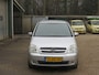 Opel Meriva 1.6-16V Cosmo