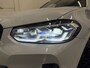 BMW X3 xDrive30e M-Sport Facelift PERFORMANCE BODYKIT BROOKLYN-GRAU/PANO/H&K/HEAD-UP/LASER/CAMERA/KEYLESS/21"M-SPORT/TREKHAAK ELECTR./ADAPTIVE-ONDERSTEL/LEER-GEPERFOREERD/UNIEKE AUTO/SOH 93,2%/NET OH BEURT GEHAD/AUTO VERKEERT IN ABSOLUTE NIEUWST
