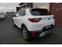 Kia Stonic 1.0 T-GDi MHEV GT-Line CAMERA - APPLE CARPLAY - ANDROID - PARKEERSENSOREN - HALF LEDER - 17 INCH LMV - NAVI - RIJSTROOKSENSOR - PRIVACYGLAS - AUT. VERLICHTING - PERFECTE STAAT