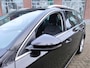 Skoda Octavia Combi 1.5 TSI DSG Greentech Business Edition Afn.trekhaak - Stoelverwarming - Leder/Stof - Getinte ruiten - Chroompakket - Sportstuur