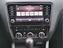 Skoda Octavia Combi 1.5 TSI DSG Greentech Business Edition Afn.trekhaak - Stoelverwarming - Leder/Stof - Getinte ruiten - Chroompakket - Sportstuur