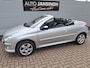 Peugeot 206 CC 2.0-16V Cabrio | Clima | LM Velgen | Lederen bekleding | APK 08-2026! | Leuke cabrio, meeneemprijs!