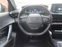 Peugeot 2008 130 Pk Benzine Allure * Navigatie * Keyless Start Button * Dab Radio * 1/2 Lederen Interieur * Climate & Cruise Control * Vingerhoets; Vierde Generatie Eersteklas Service. Al meer dan 100 jaar een begrip in de Brabantse Kempen.