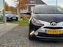 Toyota Aygo 1.0 VVT-i X-Joy | Eerste eigenaar, Lichtmetalen velgen, Climate control, Privacy glass, Nieuw geleverd & onderhouden