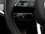 Audi Q3 45 TFSI e 245 pk S-tronic S-Line | Leder/alcantara | Achteruitrijcamera | Stoelverwarming | Navigatie
