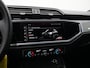 Audi Q3 45 TFSI e 245 pk S-tronic S-Line | Leder/alcantara | Achteruitrijcamera | Stoelverwarming | Navigatie