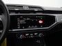 Audi Q3 45 TFSI e 245 pk S-tronic S-Line | Leder/alcantara | Achteruitrijcamera | Stoelverwarming | Navigatie