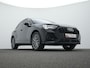 Audi Q3 45 TFSI e 245 pk S-tronic S-Line | Leder/alcantara | Achteruitrijcamera | Stoelverwarming | Navigatie