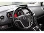 Opel Meriva 1.4-120pk Turbo Business+. Erg nette hoogzitter voor nog jaren rijplezier ! Autm. airco, metallic lak, lichtmetalen velgen, trekhaak, elektr. ramen v+a, elektr. spiegels, bluetooth, cruise control, r/cd etc.