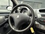 Peugeot 107 1.0-12V XS BJ'10 NAP NL AIRCO 5DRS TOERENTELLER