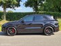 Porsche Cayenne 3.0 E-Hybrid | PPF | 476PK | 22'' INCH | SPORT DESIGN | PANO | LED |