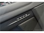 Land Rover Range Rover Evoque 2.0 P200 AWD R-Dynamic | Panorama | Meridian | Camera