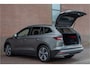 Skoda Enyaq 60 Clever, Adaptive Cruise, Stoel & Stuurverwarming, Keyless, Navigatie, Camera, Carplay, Sfeerverlichting.