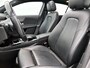 Mercedes-Benz A-klasse 180 Luxury | Panorama Schuif/kanteldak | Memory elekr. voorstoelen | MultiBeam led lights | Sfeerverlichting | Artico Lederlook zwart | Inclusief 24 maanden MB Certified garantie voor Europa.