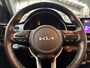 Kia Stonic 1.0 T-GDi 120pk MHEV DCT7 DynamicLine | Apple carplay / android auto | Leder | Stoel + Stuurverw. | Navigatie | Camera | Blindspot | Rijklaar prijs!