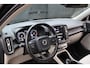 Volvo XC40 2.0 T4 Momentum Camera/Stoelverwarming/Navigatie/Parkeersensor/68000km